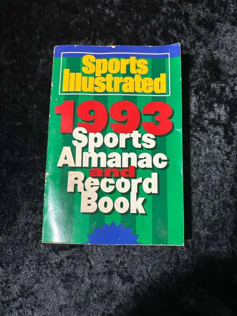 The Sports Illustrated 1994 Sports Almanac: Sports Illustrated: 9780316808101: B